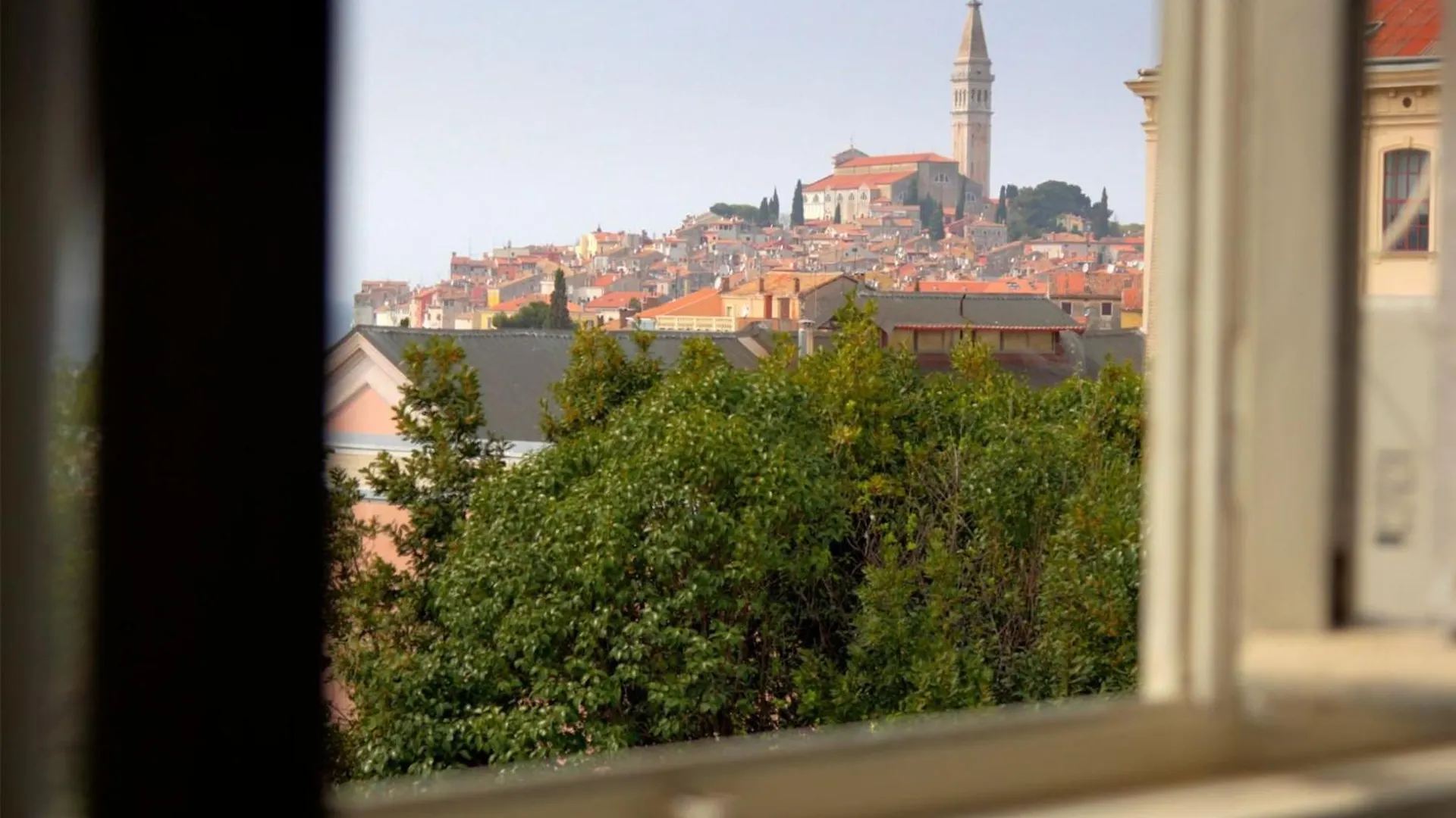 Scenic Rovinj Apartment With Balcony - Two Bedroom Apartment With Balcony